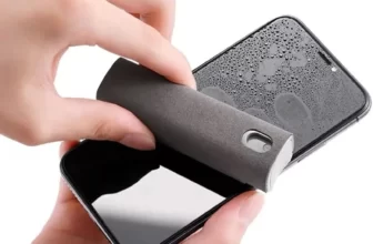QuickWipe – A Compact, Convenient and Efficient Touchscreen Cleaner.